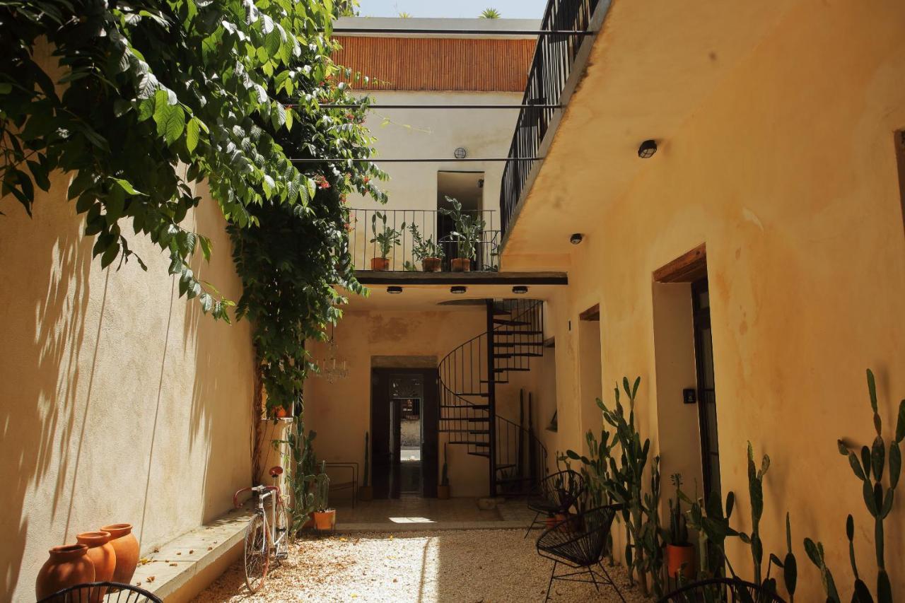 Fixie Lofts - Colonial Villa Suites With Pool Santo Domingo Exterior photo